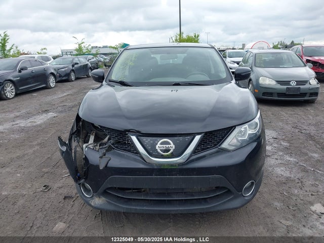 JN1BJ1CR1JW262200 Nissan 2018