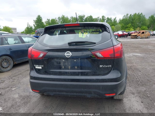 JN1BJ1CR1JW262200 Nissan 2018