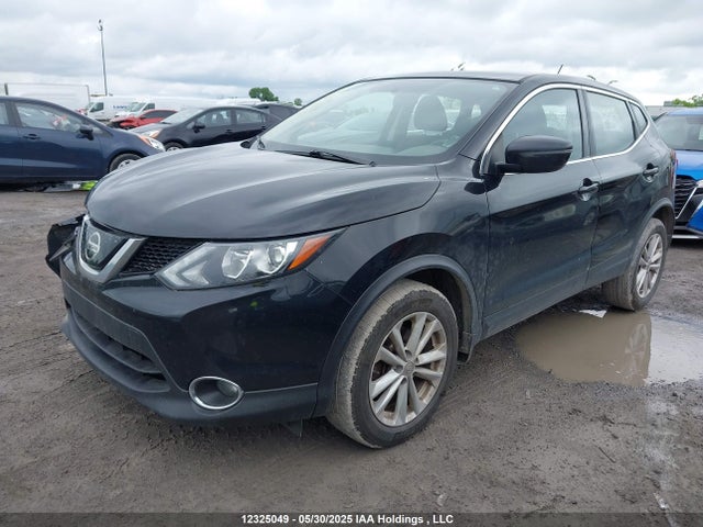 JN1BJ1CR1JW262200 Nissan 2018