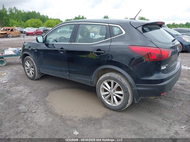 JN1BJ1CR1JW262200 Nissan 2018