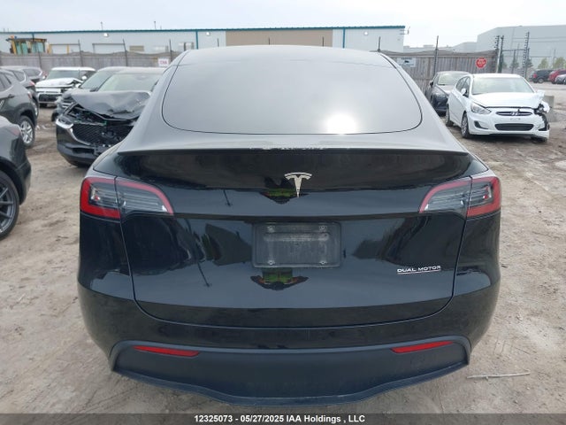 7SAYGDEF3NF461983 Tesla Model Y Performance