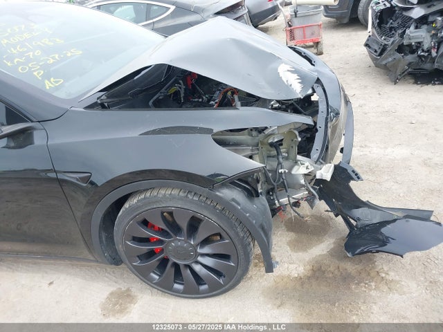 7SAYGDEF3NF461983 Tesla Model Y Performance