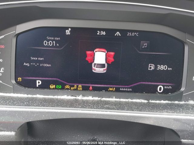 3VV4B7AX8RM153656 Volkswagen tsi