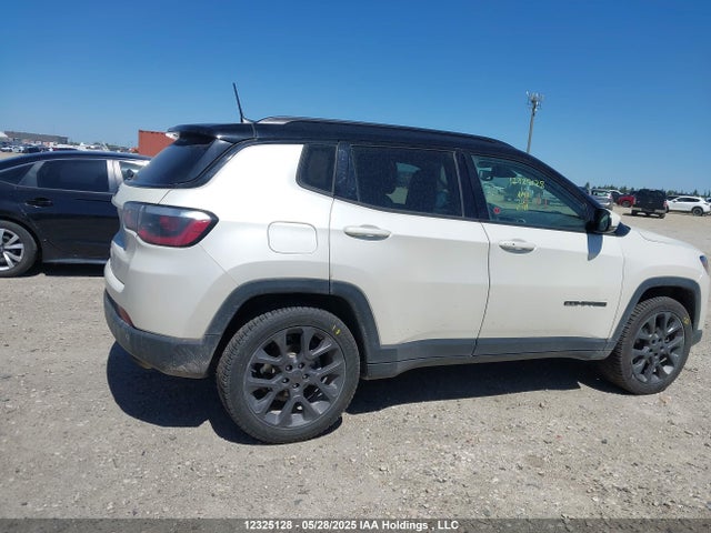 Jeep Compass 2019 3C4NJDCB0KT704471 Image 14
