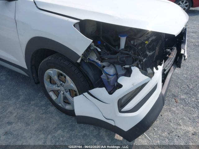 KM8J2CA41HU548820 Hyundai TUCSON SE