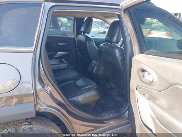 1C4PJMBX9JD574877 Jeep Cherokee Trailhawk