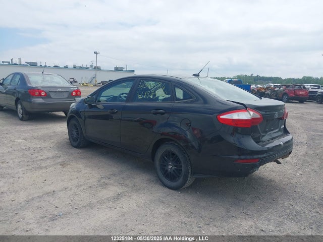 3FADP4AJXFM197573 Ford 2015