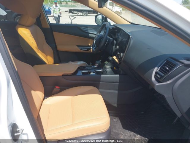 2T2GKCEZ1PC012915 Lexus Nx 350h 350h