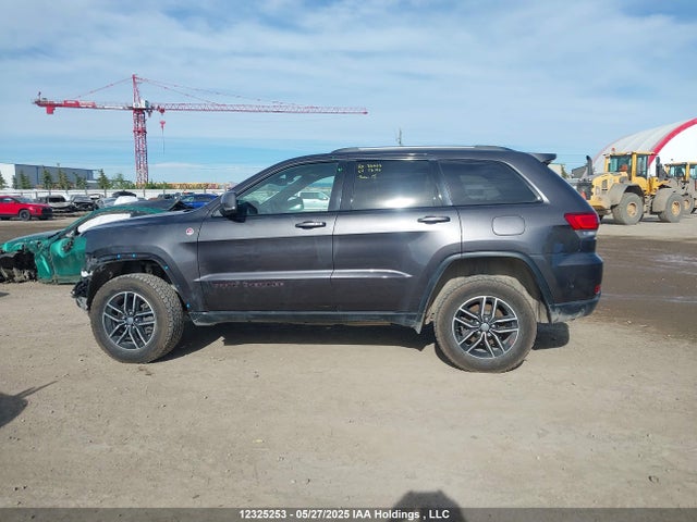 1C4RJFLG9HC807935 Jeep 2017