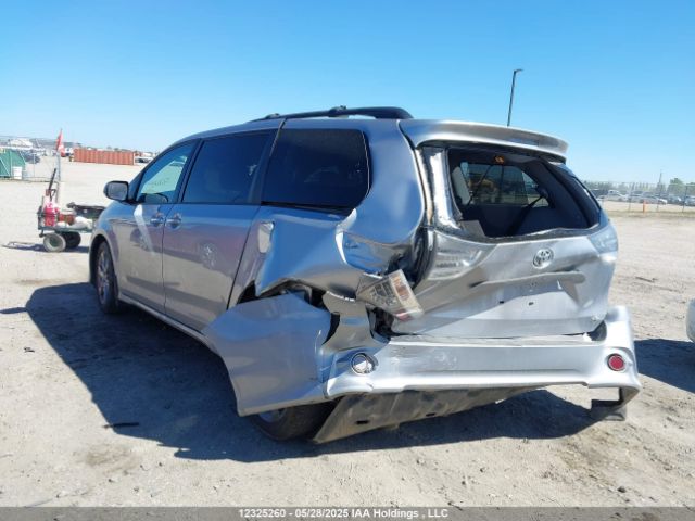 5TDXK3DC4FS551939 Toyota Sienna Se 8 Passenger