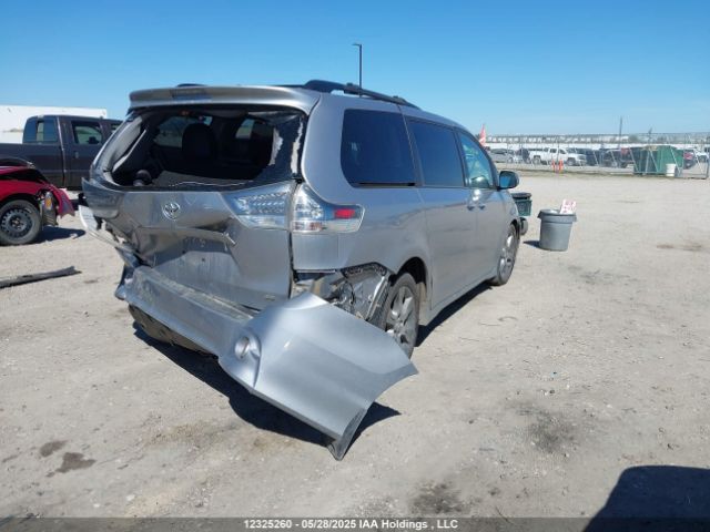5TDXK3DC4FS551939 Toyota Sienna Se 8 Passenger