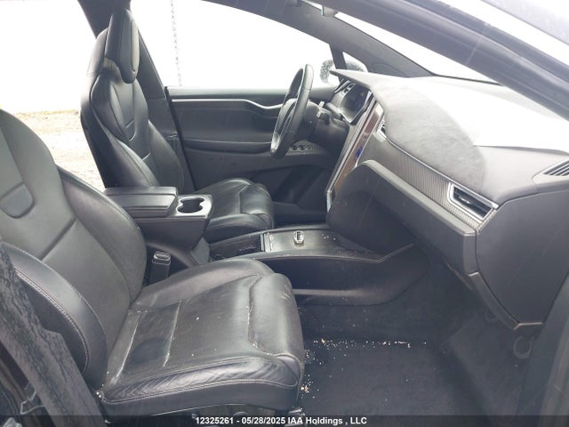 5YJXCBE20GF027660 Tesla MODEL X