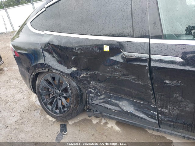 5YJXCBE20GF027660 Tesla MODEL X