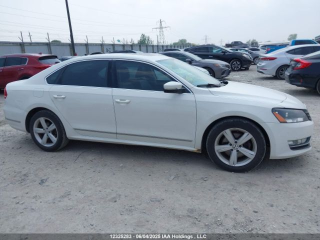 1VWBN7A39EC106106 Volkswagen Passat