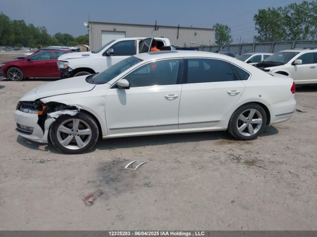 1VWBN7A39EC106106 Volkswagen Passat