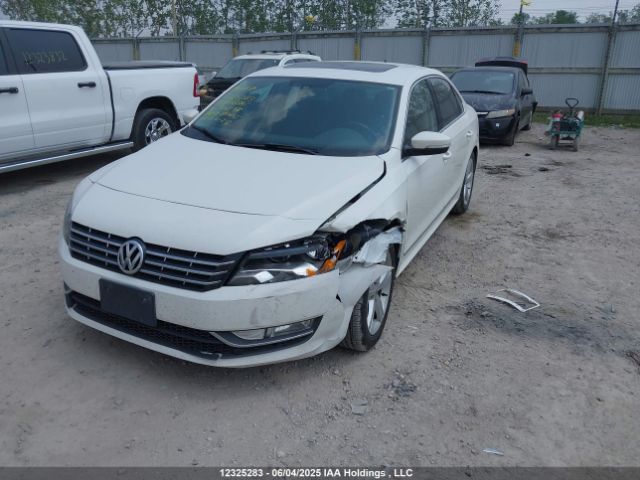 1VWBN7A39EC106106 Volkswagen Passat