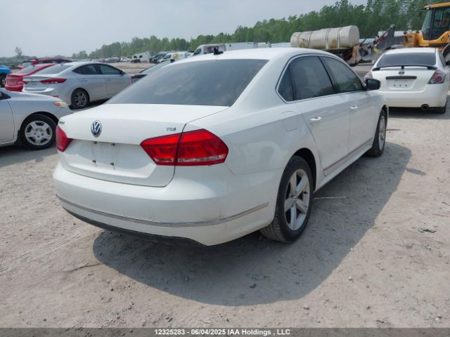 1VWBN7A39EC106106 Volkswagen Passat