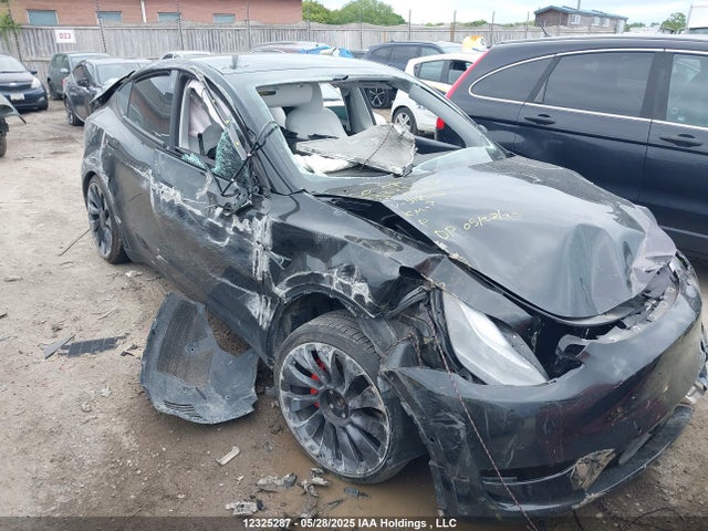 7SAYGDEF4NF518532 Tesla 2022