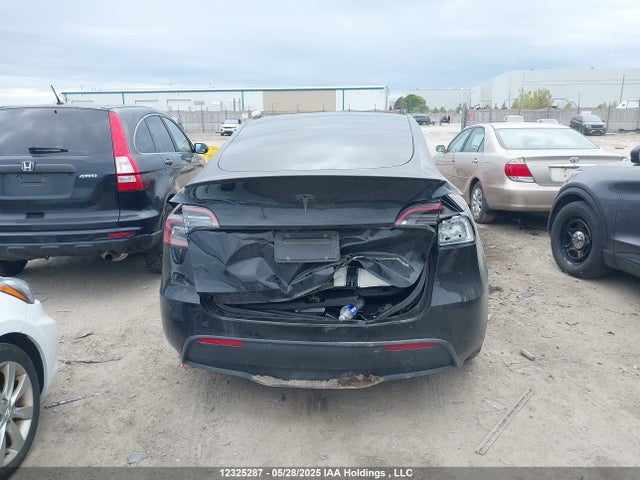 7SAYGDEF4NF518532 Tesla 2022