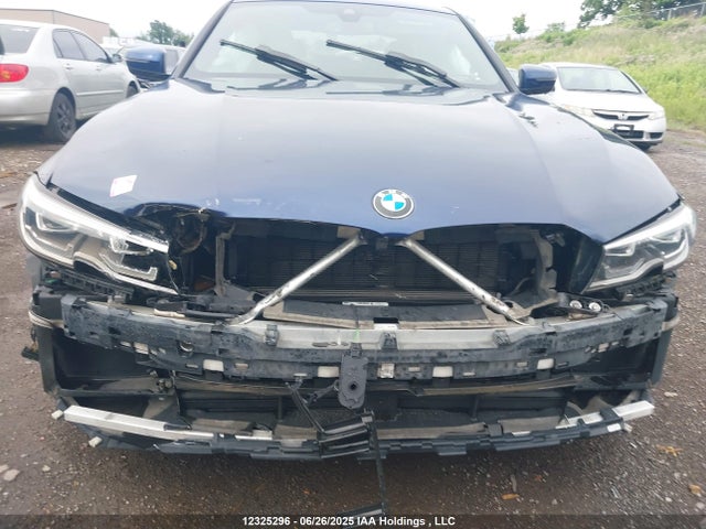 3MW5R7J0XL8B43306 BMW 330I
