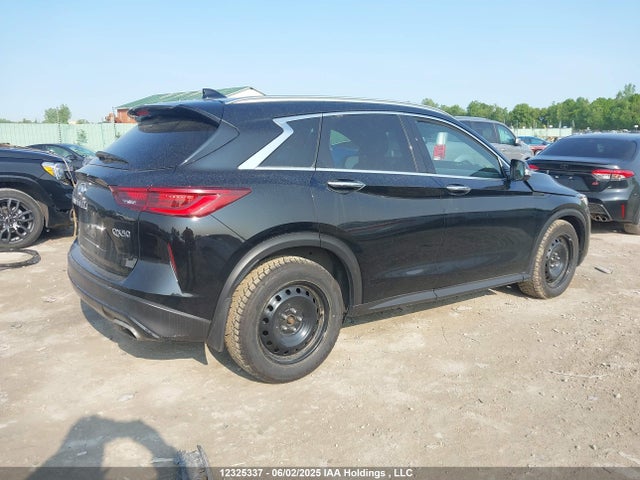 Infiniti 2022 2022 3PCAJ5BB3NF108537 Image 4