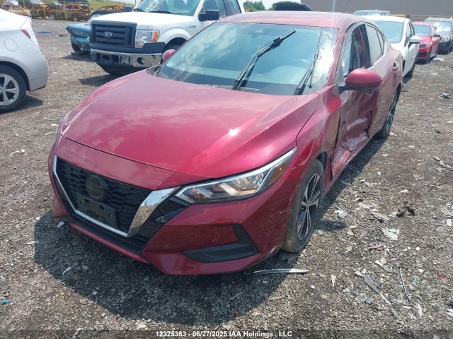 3N1AB8CV2NY231261 Nissan Sentra