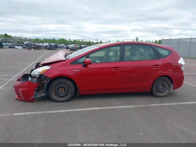 Toyota PRIUS V 2014 JTDZN3EU2E3355585 Image 13