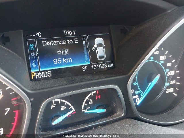 Ford ESCAPE SE 2015 1FMCU9G98FUC08635 Image 16