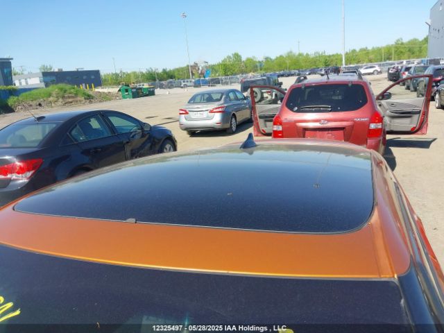 KMHTC6AE6GU288803 Hyundai Veloster Turbo