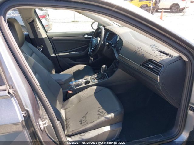 3VWE57BU9KM093971 Volkswagen 1.8 tsi