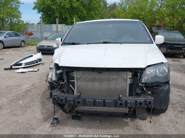 2C4RC1CGXER336118 Chrysler 2014
