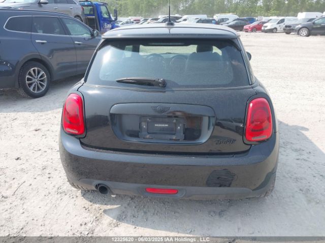 WMWXM5C59FT974197 Mini 2015