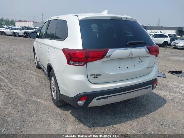 Mitsubishi mivec 2019 JA4AZ2A37KZ605611 Image 3
