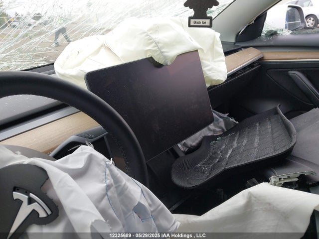12325689 :رقم المزاد ، 5YJ3E1EA6NF202291 vin ، 2022 Tesla Model 3 Rwd/standard Range مزاد بيع