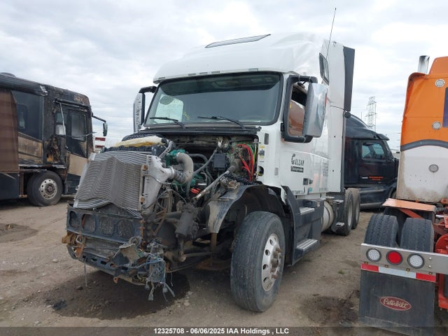 4V4NC9EH7JN999032 Volvo d13