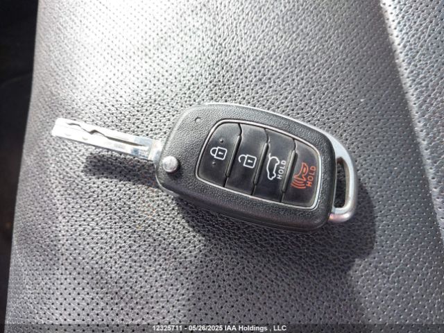 KM8J3CA28HU426516 Hyundai Tucson Limited/sport And Eco/se