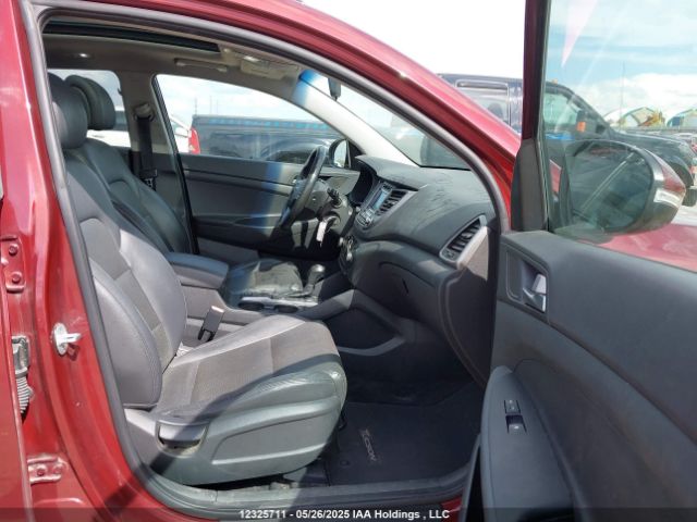 KM8J3CA28HU426516 Hyundai Tucson Limited/sport And Eco/se