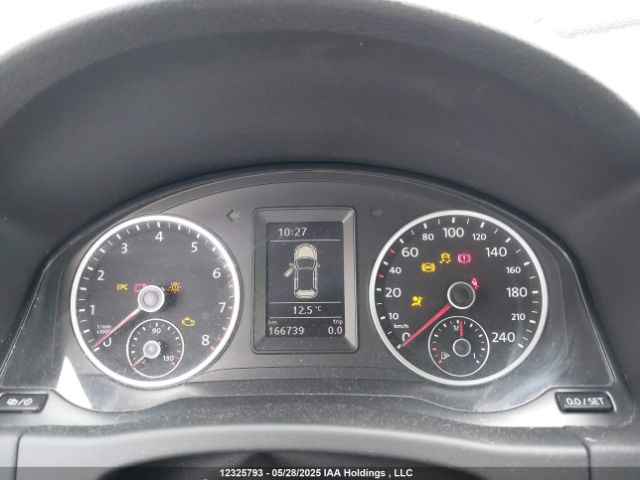 WVGJV7AX5FW010745 Volkswagen 2015