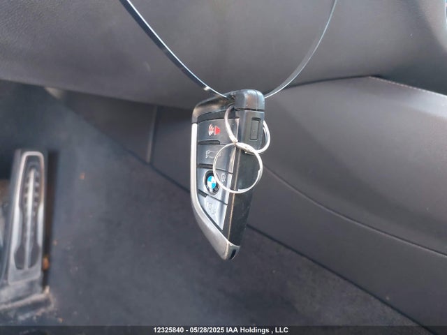 WBAJE7C56JWC55109 BMW 540I