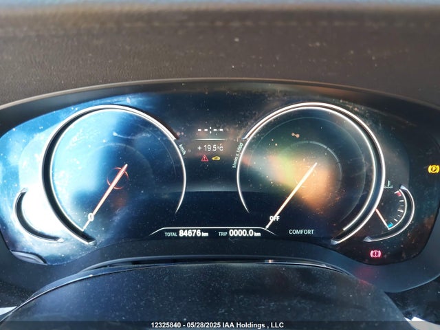 WBAJE7C56JWC55109 BMW 540I
