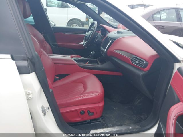 ZN661YUL8HX235015 Maserati m156e