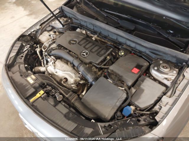 W1N4M4HB3MW157987 Mercedes-Benz m260