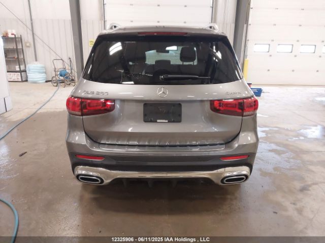 W1N4M4HB3MW157987 Mercedes-Benz m260
