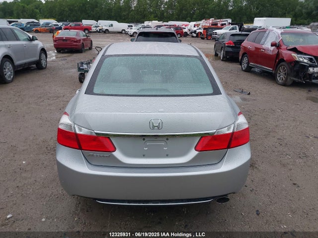 1HGCR2F30FA803217 Honda k24w1