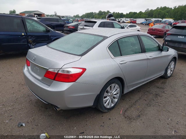 1HGCR2F30FA803217 Honda k24w1