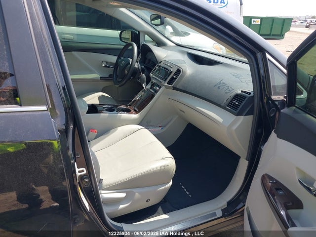 12325934 :رقم المزاد ، 4T3BK3BB5BU057988 vin ، 2011 Toyota Venza مزاد بيع