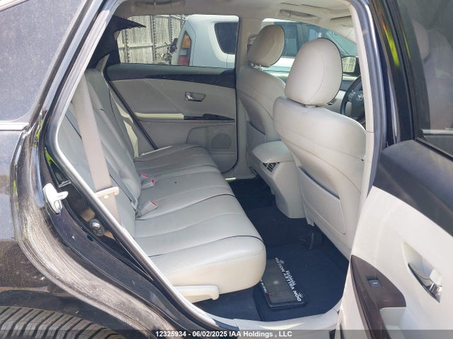 12325934 :رقم المزاد ، 4T3BK3BB5BU057988 vin ، 2011 Toyota Venza مزاد بيع
