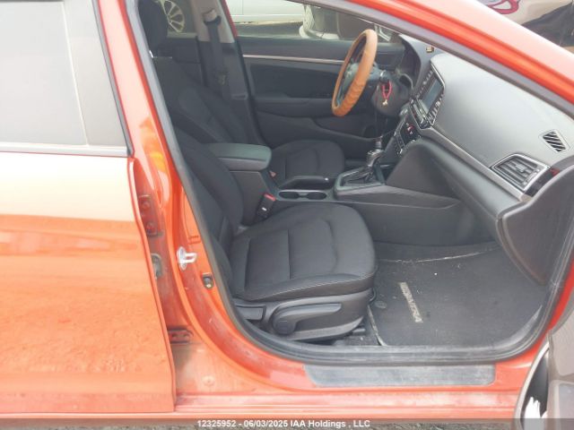 KMHD84LF7HU118872 Hyundai Elantra