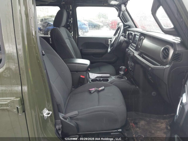 1C4HJXDN6MW521385 Jeep Wrangler