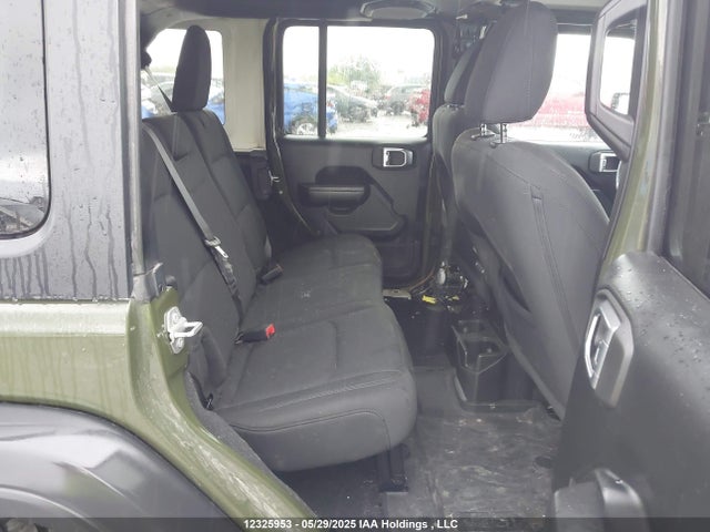 1C4HJXDN6MW521385 Jeep Wrangler
